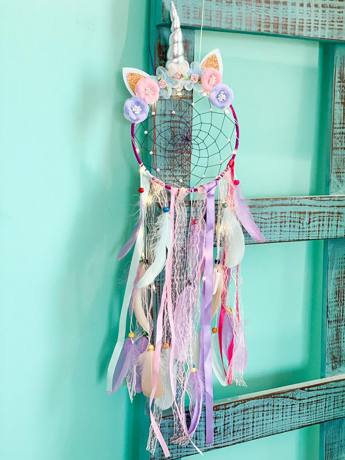 Light-Up Unicorn Dream Catcher – 35 AED